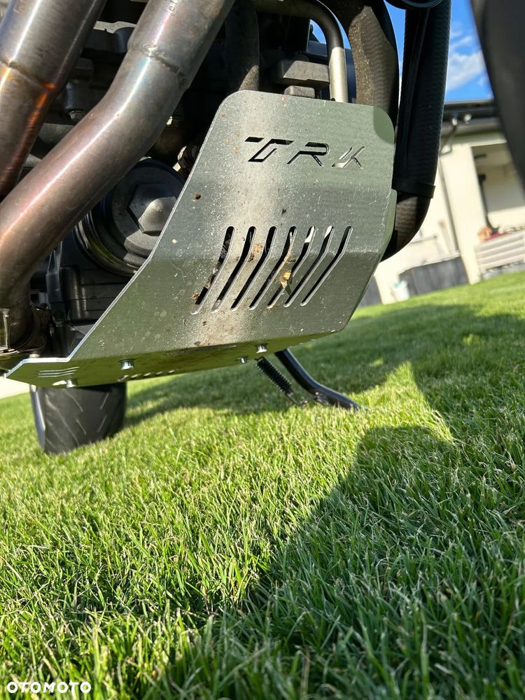 Benelli TRK 502 - 16
