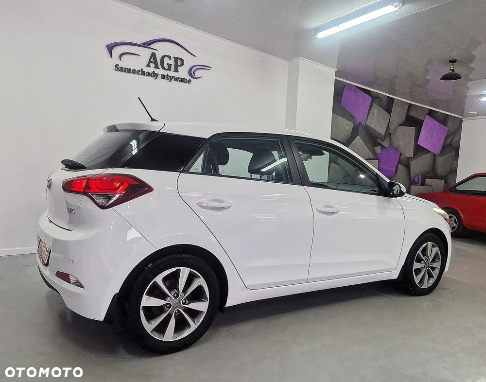 Hyundai i20 - 2