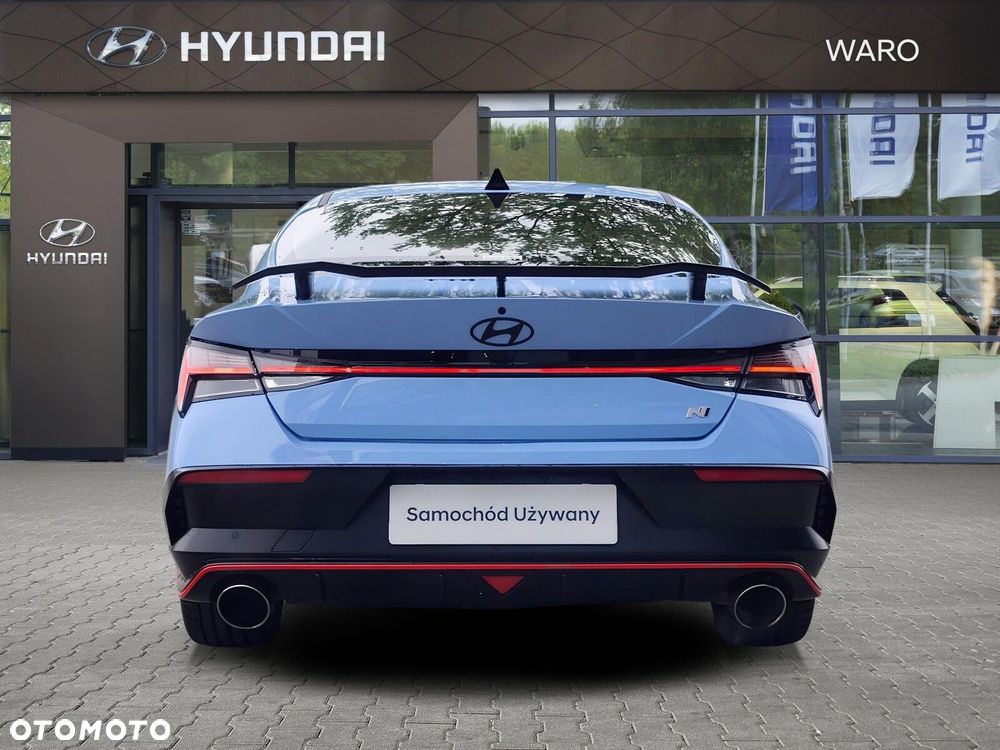 Hyundai Elantra - 5