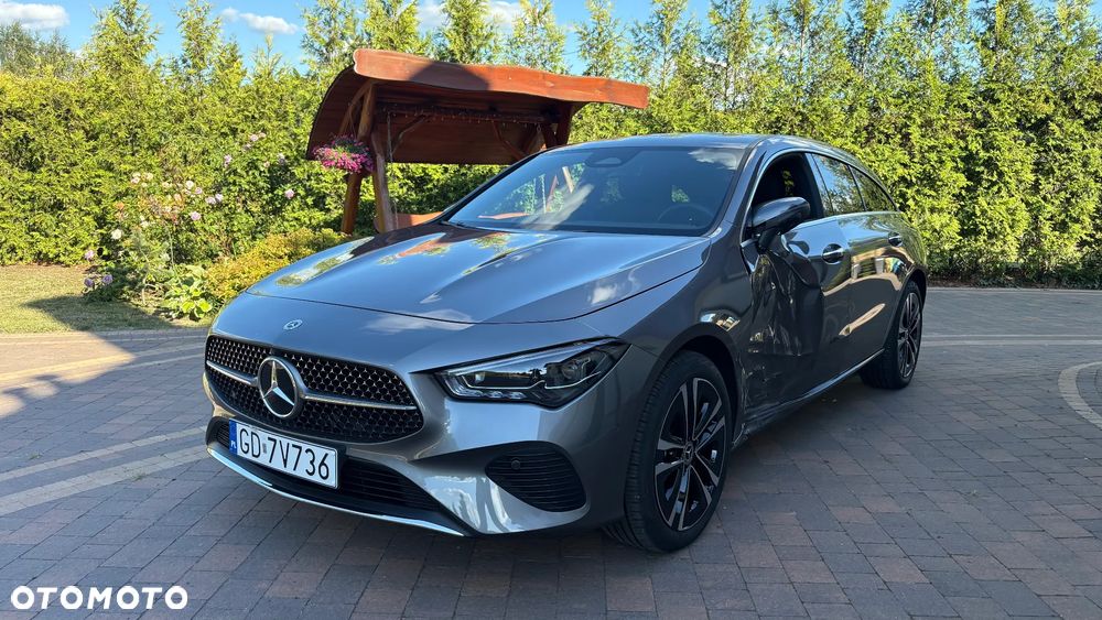Mercedes-Benz CLA 200 d Progressive 8G-DCT - 4