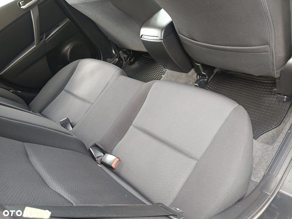 Mazda 3 - 10