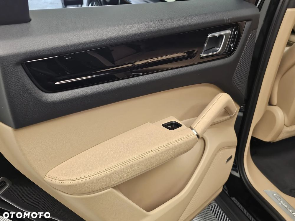 Porsche Cayenne Tiptronic S - 19
