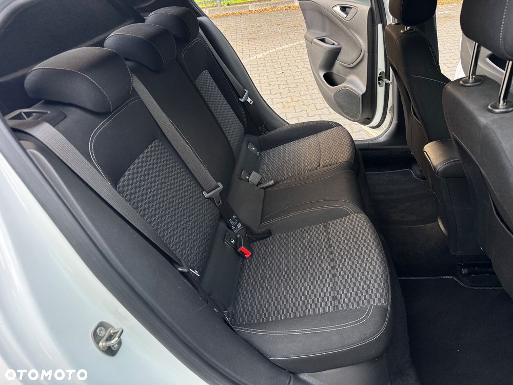 Opel Astra 1.4 Turbo Edition - 22