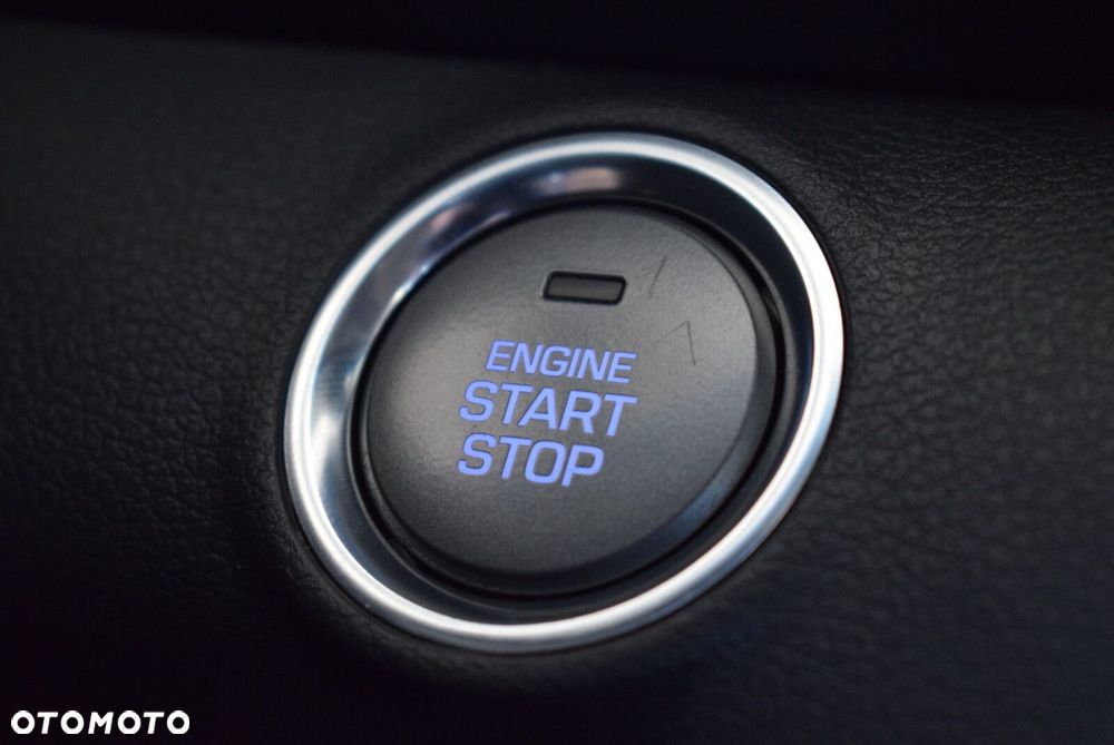 Hyundai IONIQ Hybrid Premium - 32