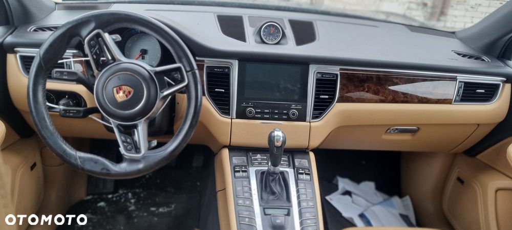 Porsche Macan S PDK - 21