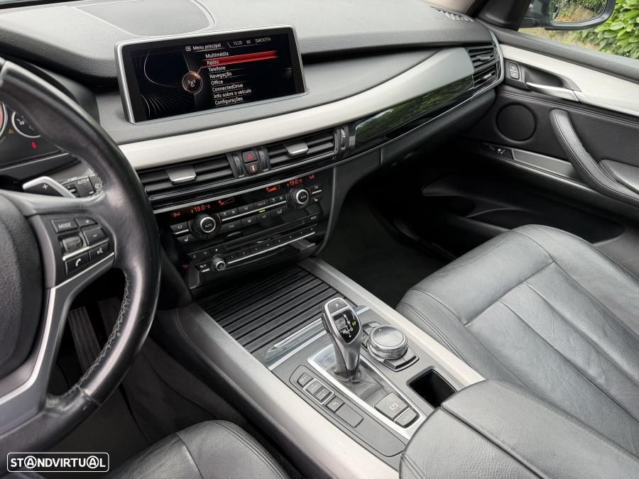BMW X5 25 d sDrive Comfort 7L - 15