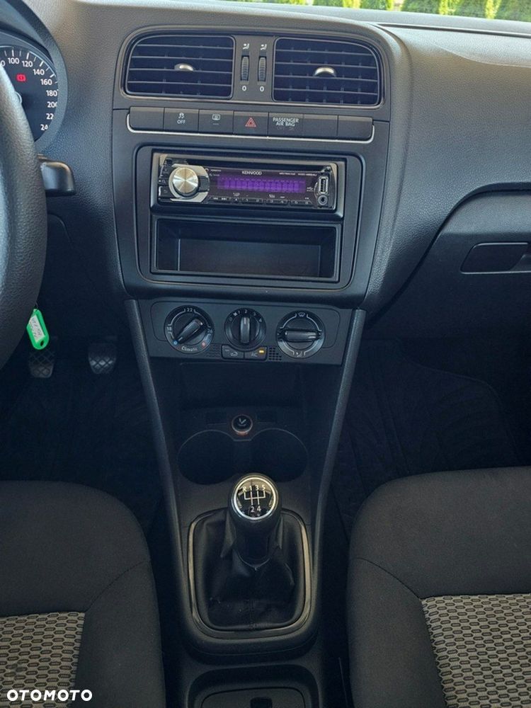 Volkswagen Polo - 14
