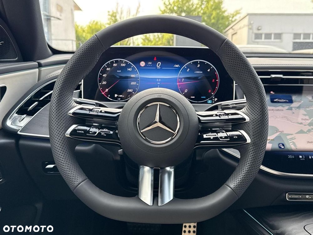 Mercedes-Benz Klasa E - 21