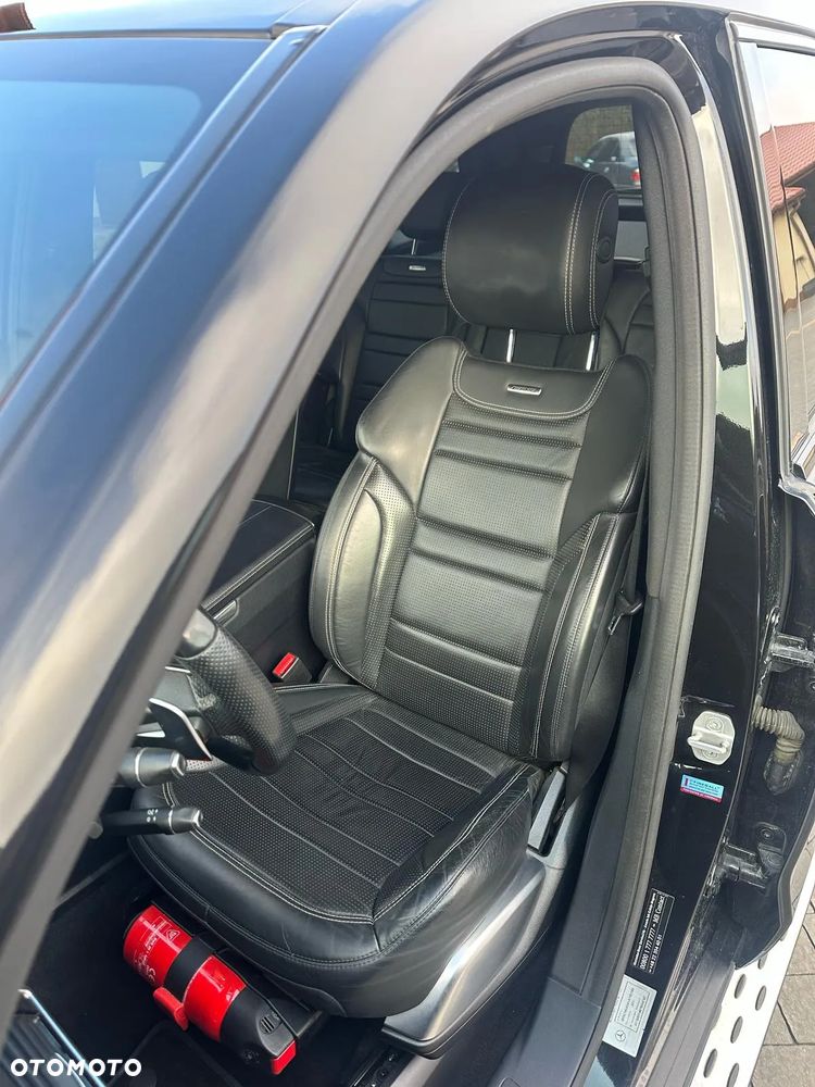 Mercedes-Benz GL - 30