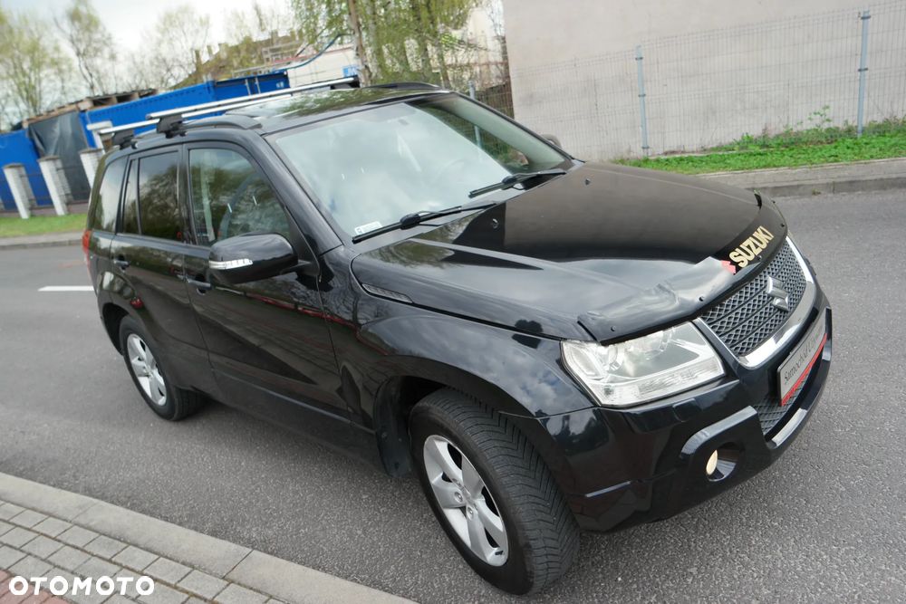 Suzuki Grand Vitara 2.4 De Luxe - 39