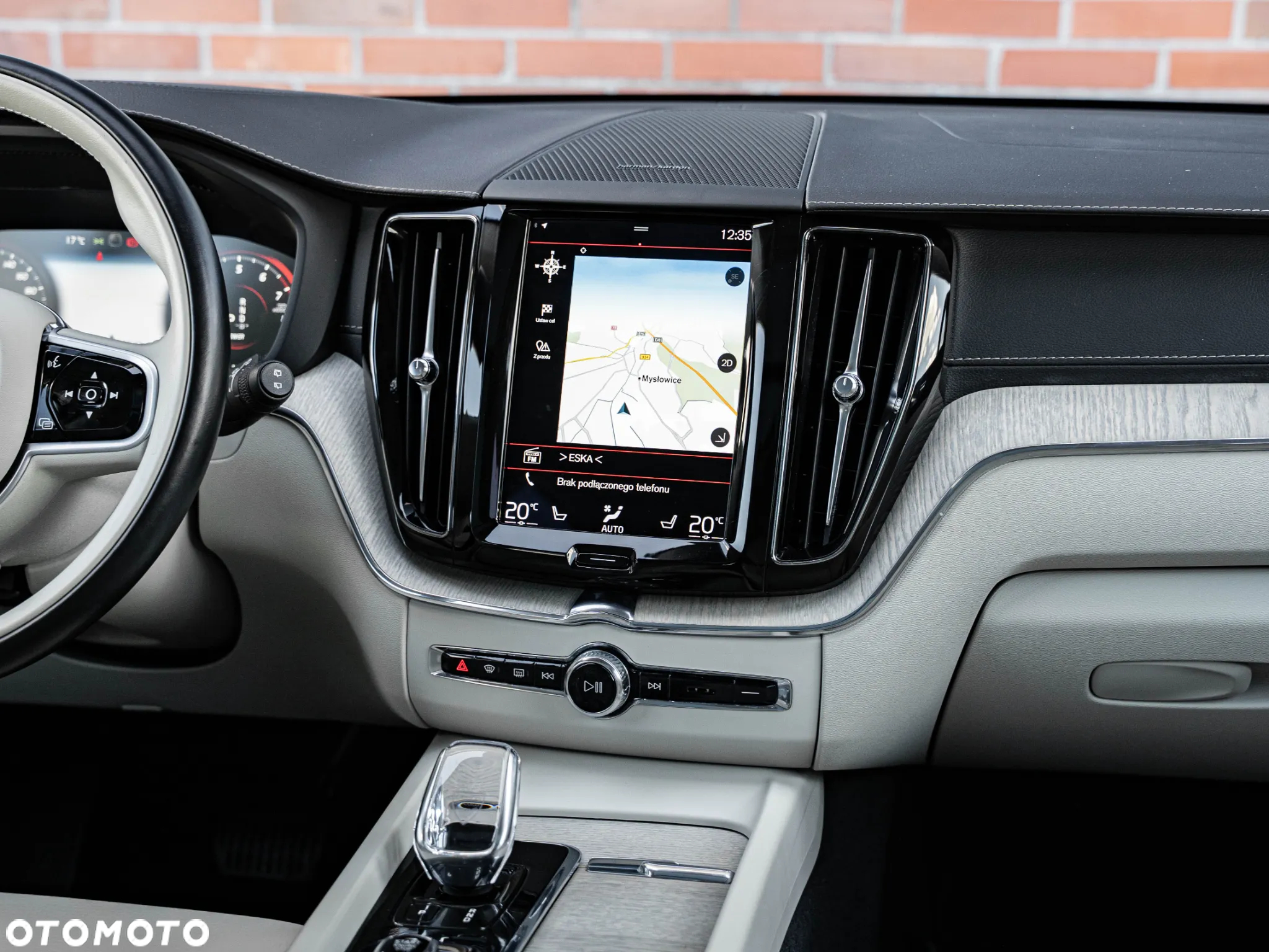 Volvo XC 60 T8 AWD Recharge Geartronic Inscription - 34