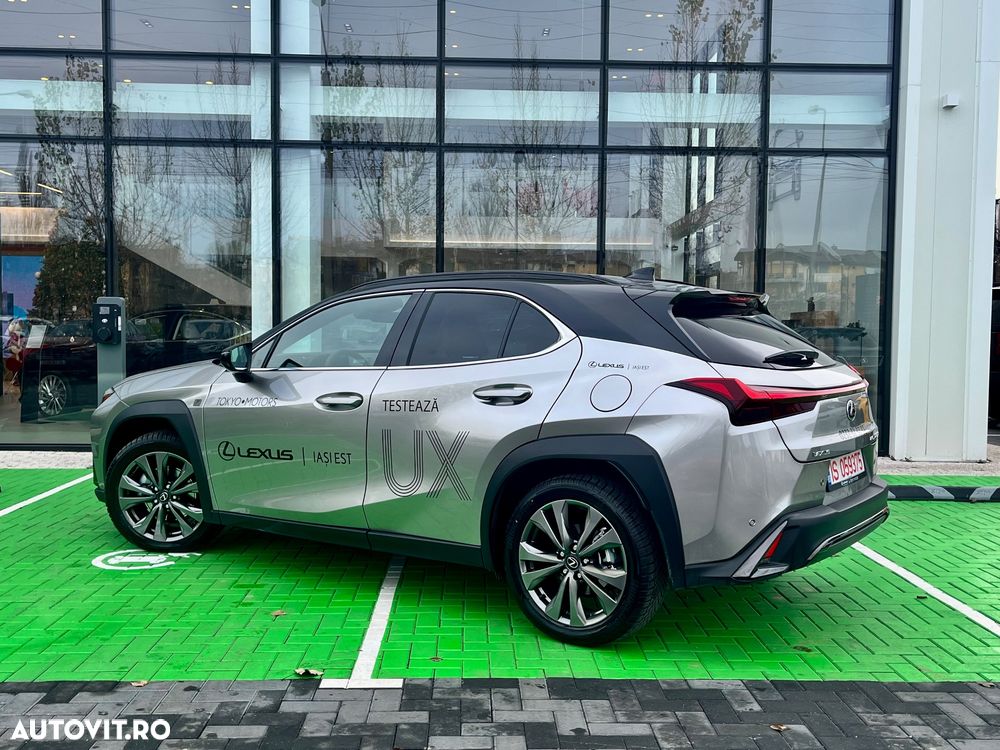 Lexus UX 300h F SPORT Design - 9