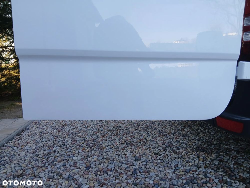 Mercedes-Benz Sprinter - 30