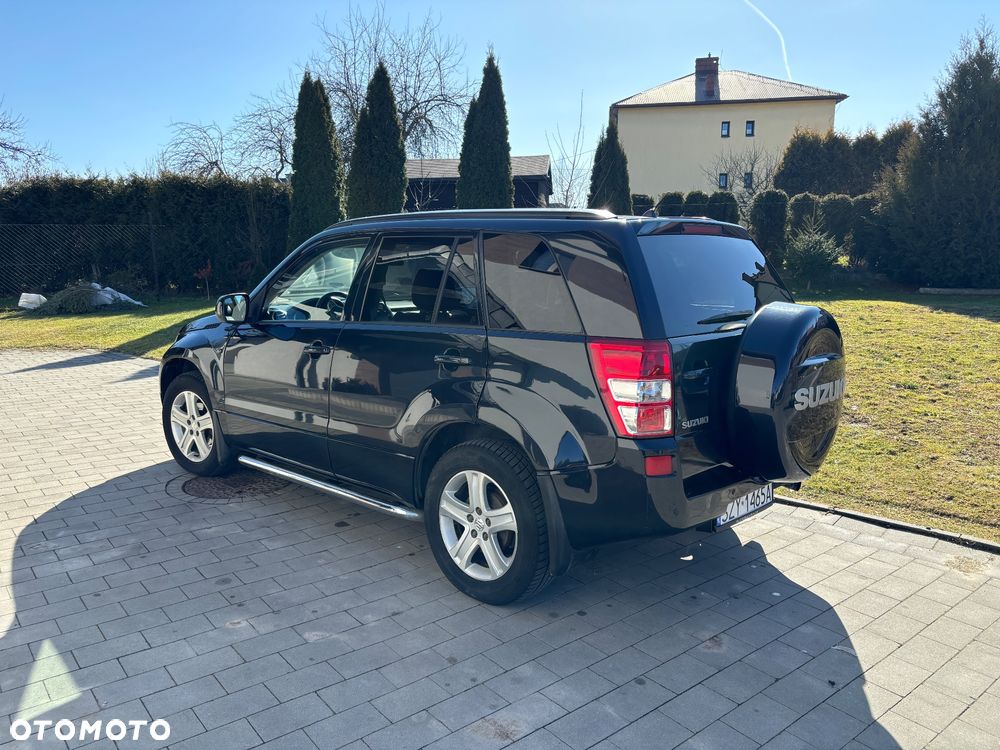 Suzuki Grand Vitara 2.0 De luxe - 4