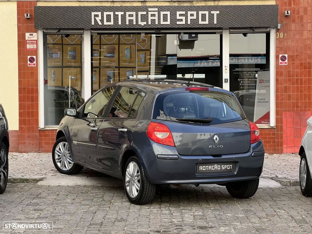 Renault Clio 1.5 dCi Initiale - 3