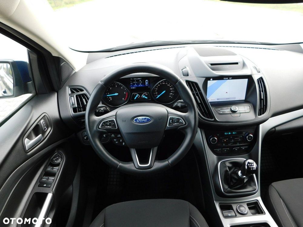 Ford Kuga 2.0 TDCi FWD Titanium - 15