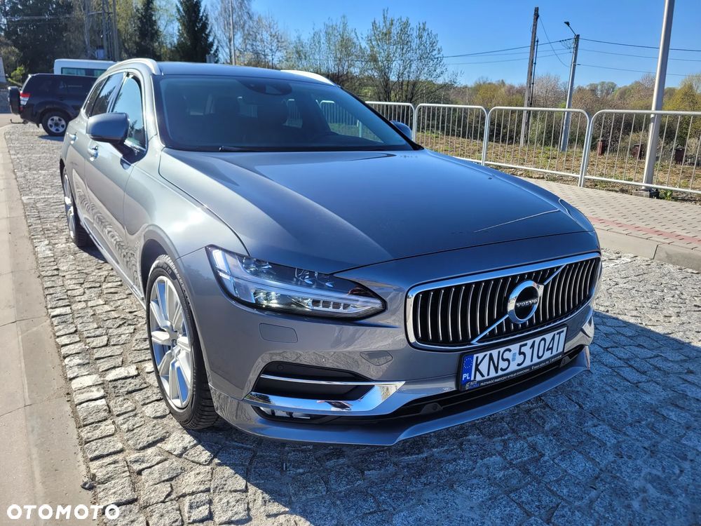 Volvo V90