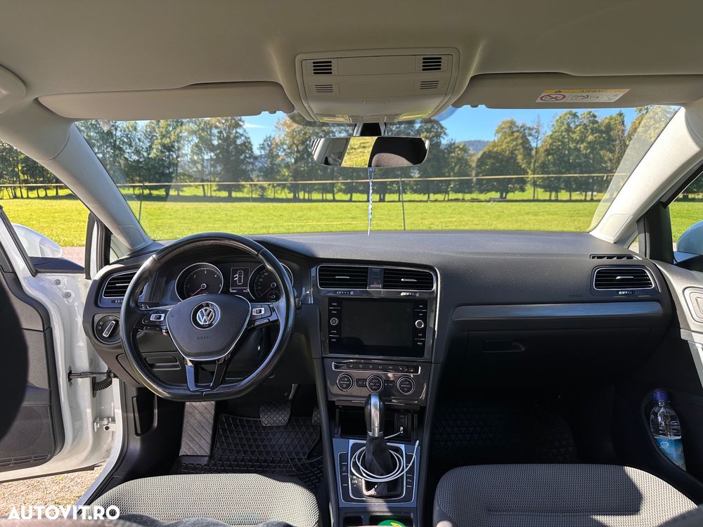 Volkswagen Golf 1.6 TDI DSG Comfortline - 3