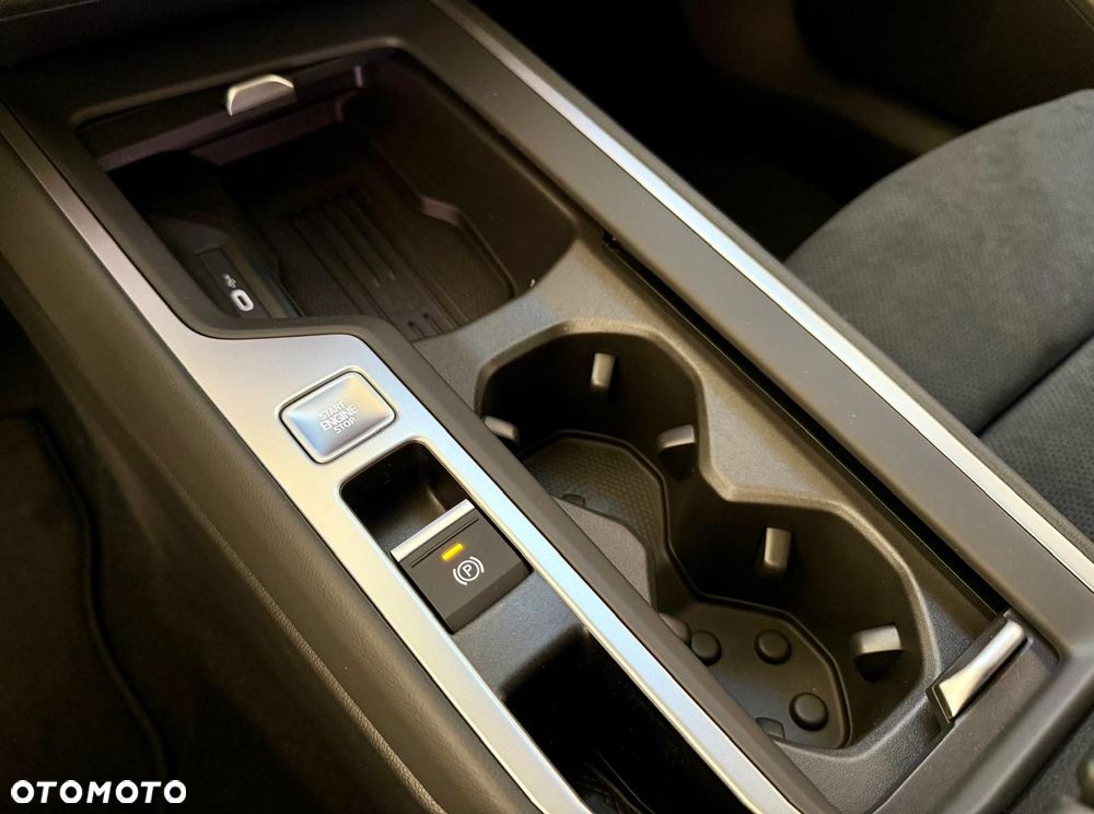 Volkswagen Passat - 27