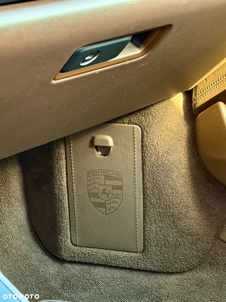 Porsche 911 - 8