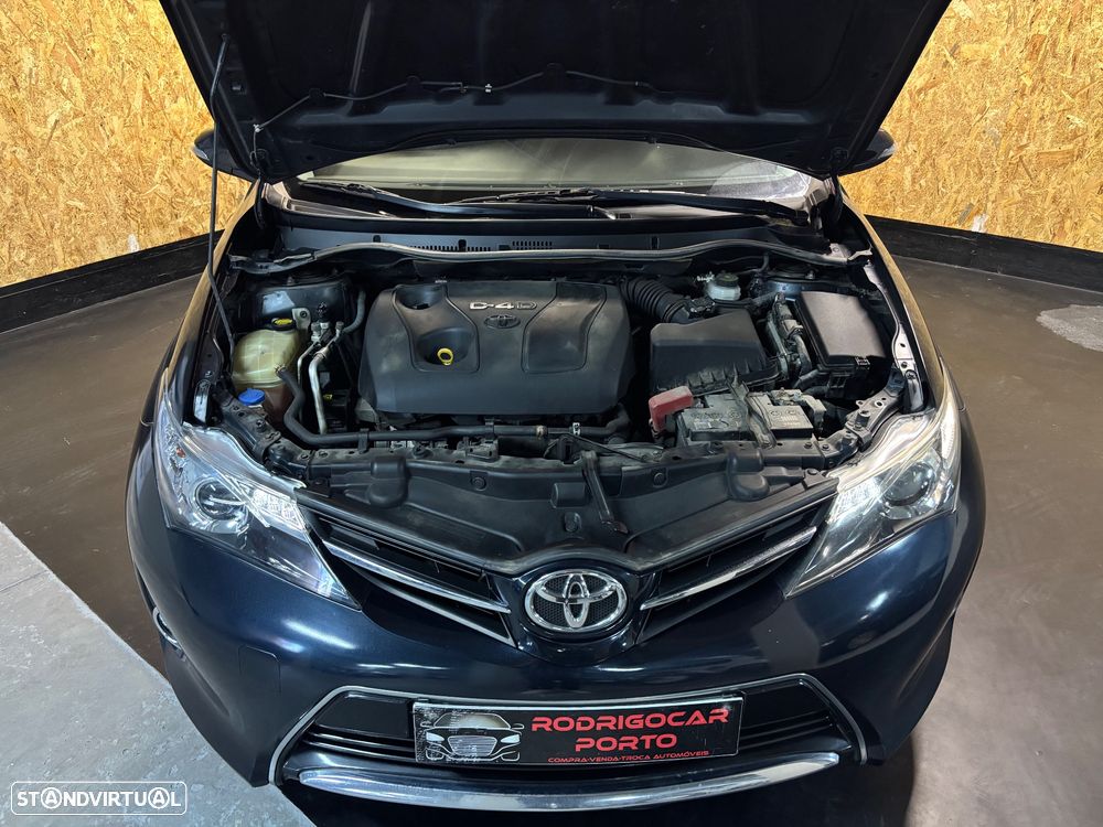 Toyota Auris Touring Sports ver-1-4-d--4d-c-plusp-techoplusp-sport - 28