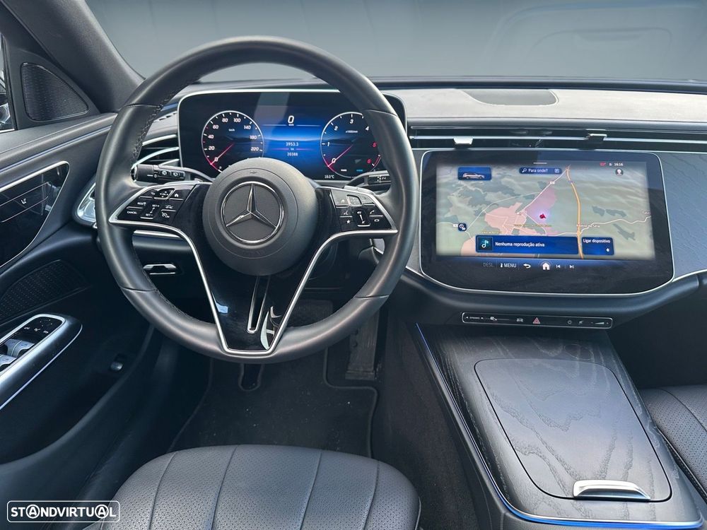 Mercedes-Benz E 220 d Avantgarde - 12