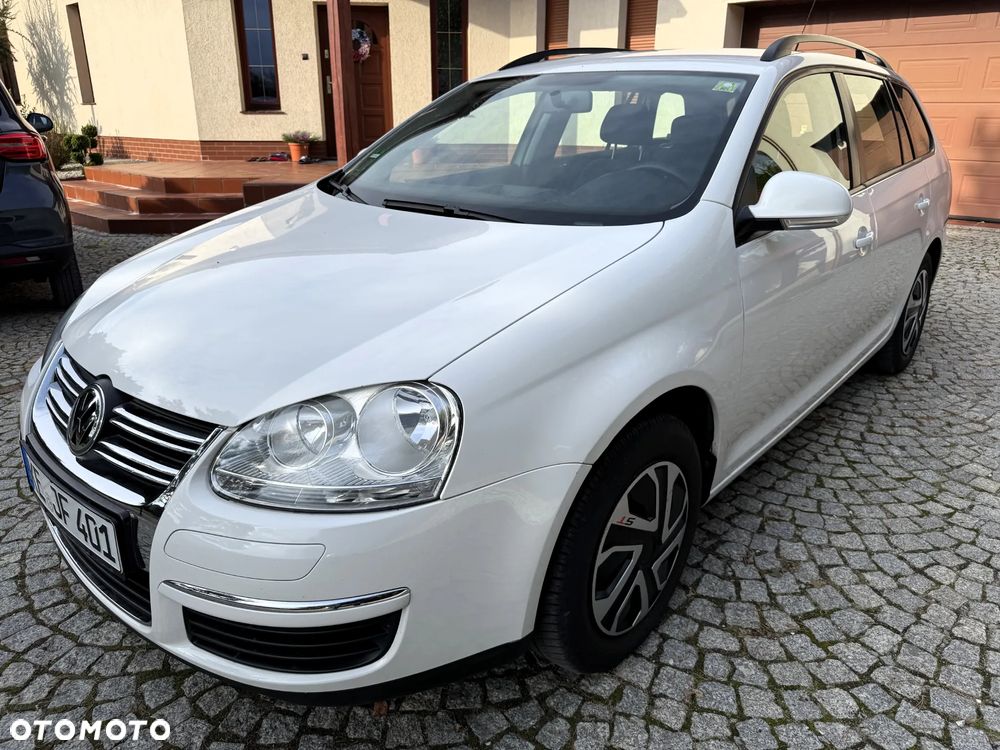 Volkswagen Golf 1.4 Comfortline - 2