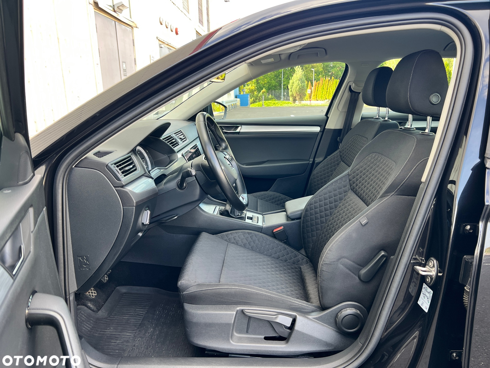 Skoda Superb 1.5 TSI Ambition - 16