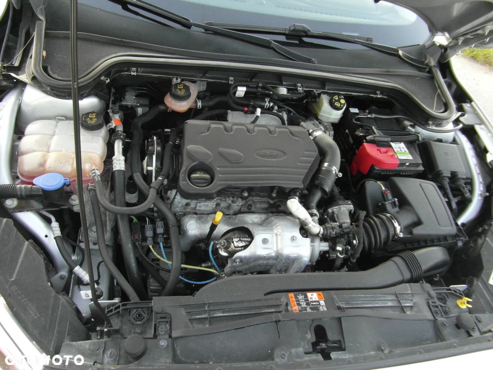Ford Focus 1.5 EcoBlue Start-Stopp-System COOL&CONNECT - 36