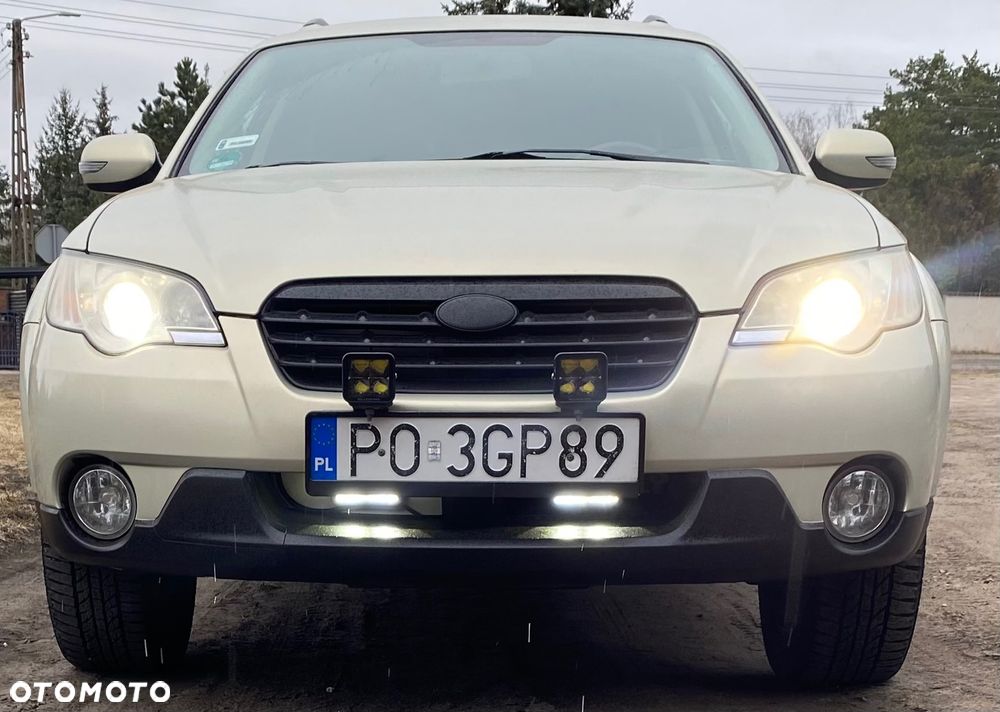 Subaru Outback 3.0RE 000 - 13