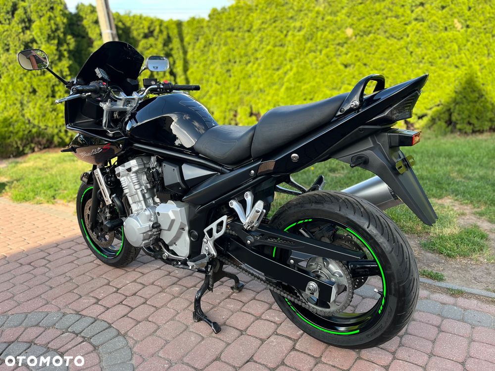 Suzuki Bandit - 11