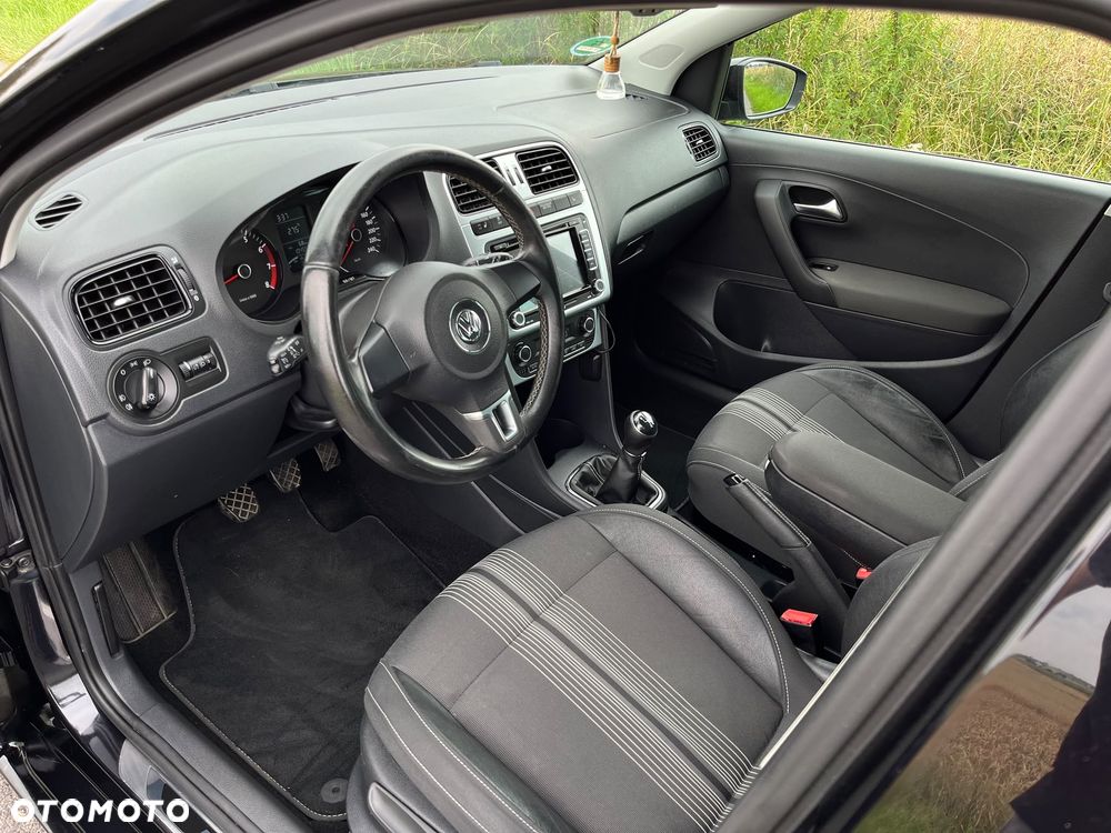 Volkswagen Polo 1.2 MATCH - 21