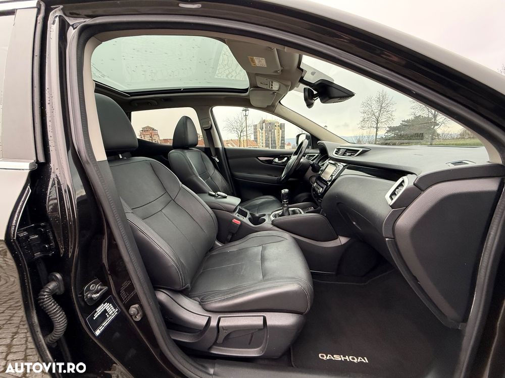 Nissan Qashqai 1.6 DCI ALL-MODE 4x4i TEKNA+ - 15