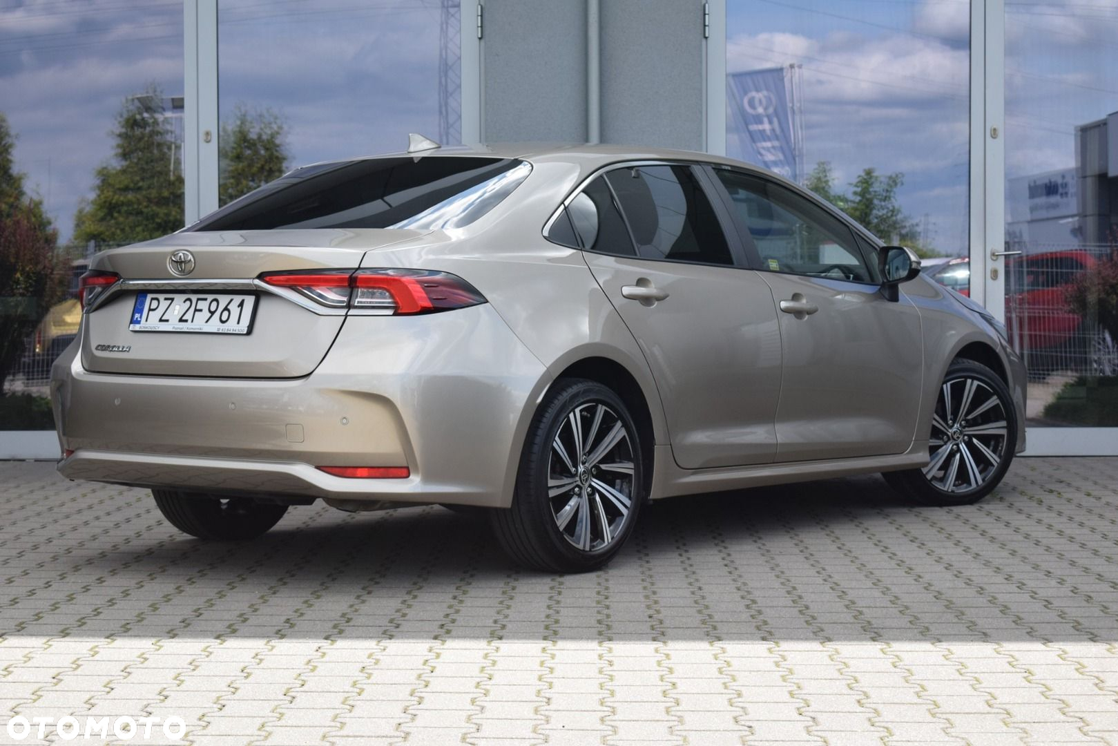 Toyota Corolla - 3