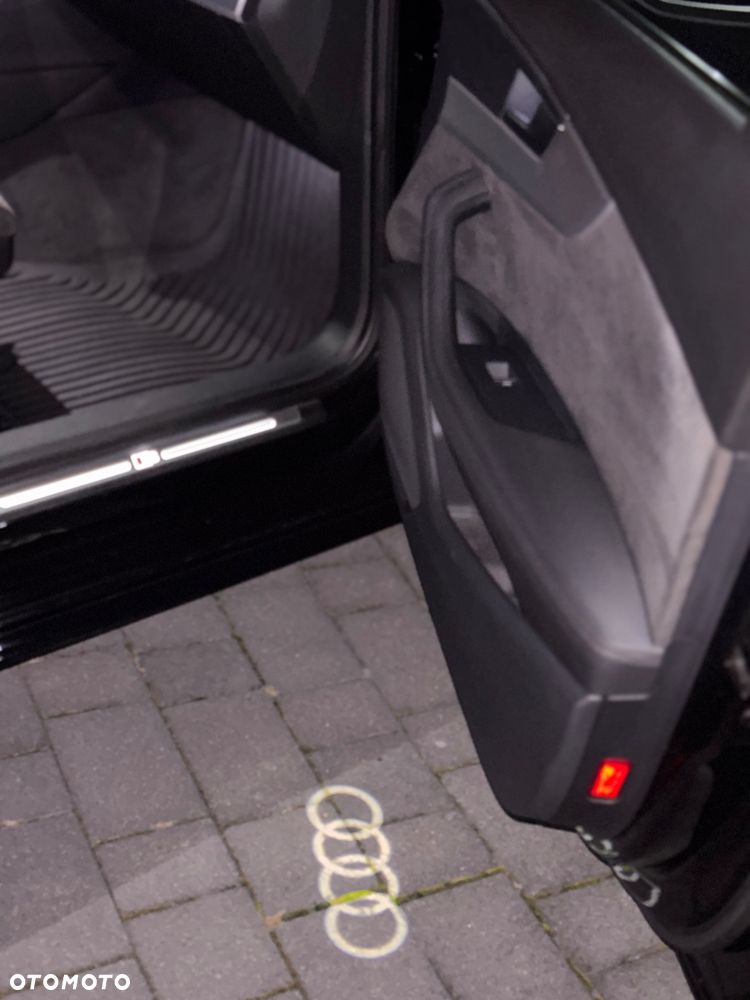 Audi A4 Limousine - 28