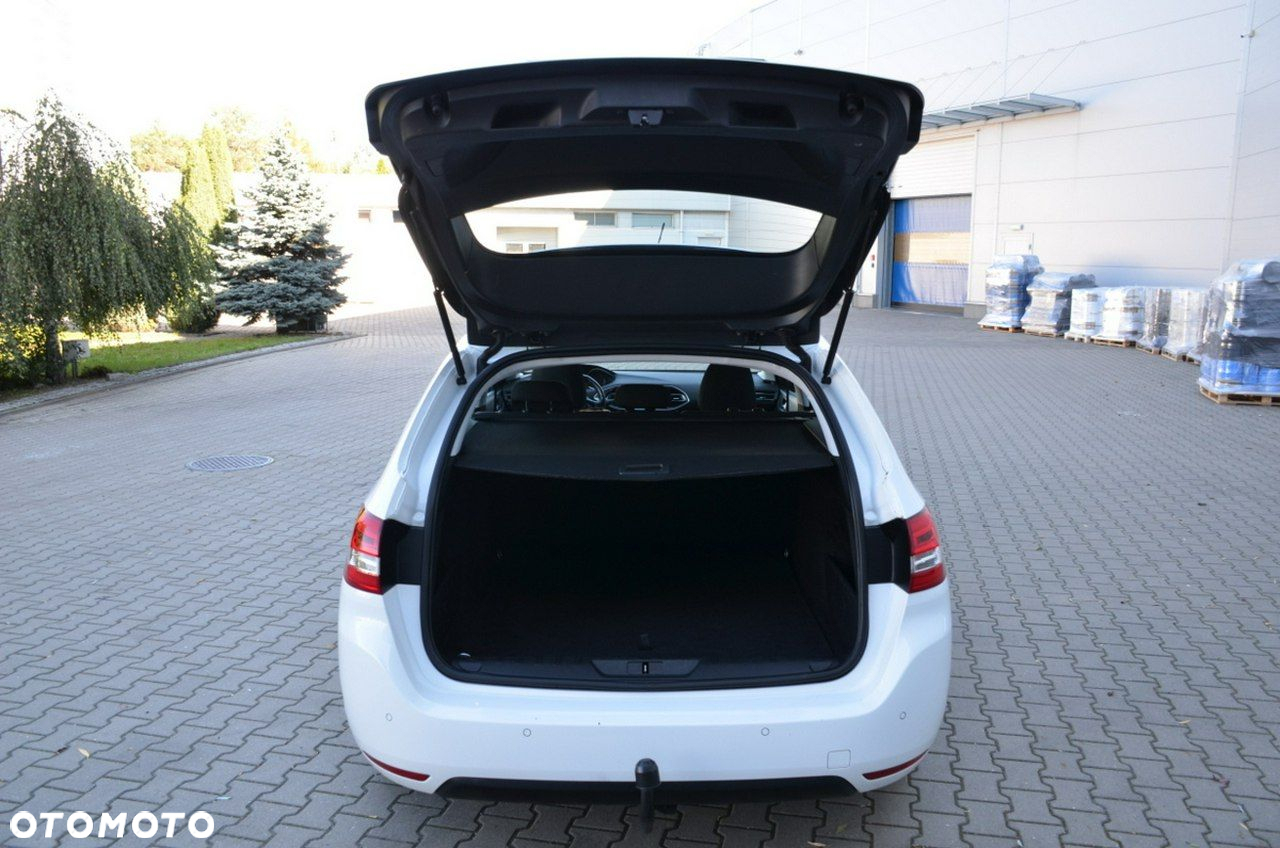 Peugeot 308 - 5