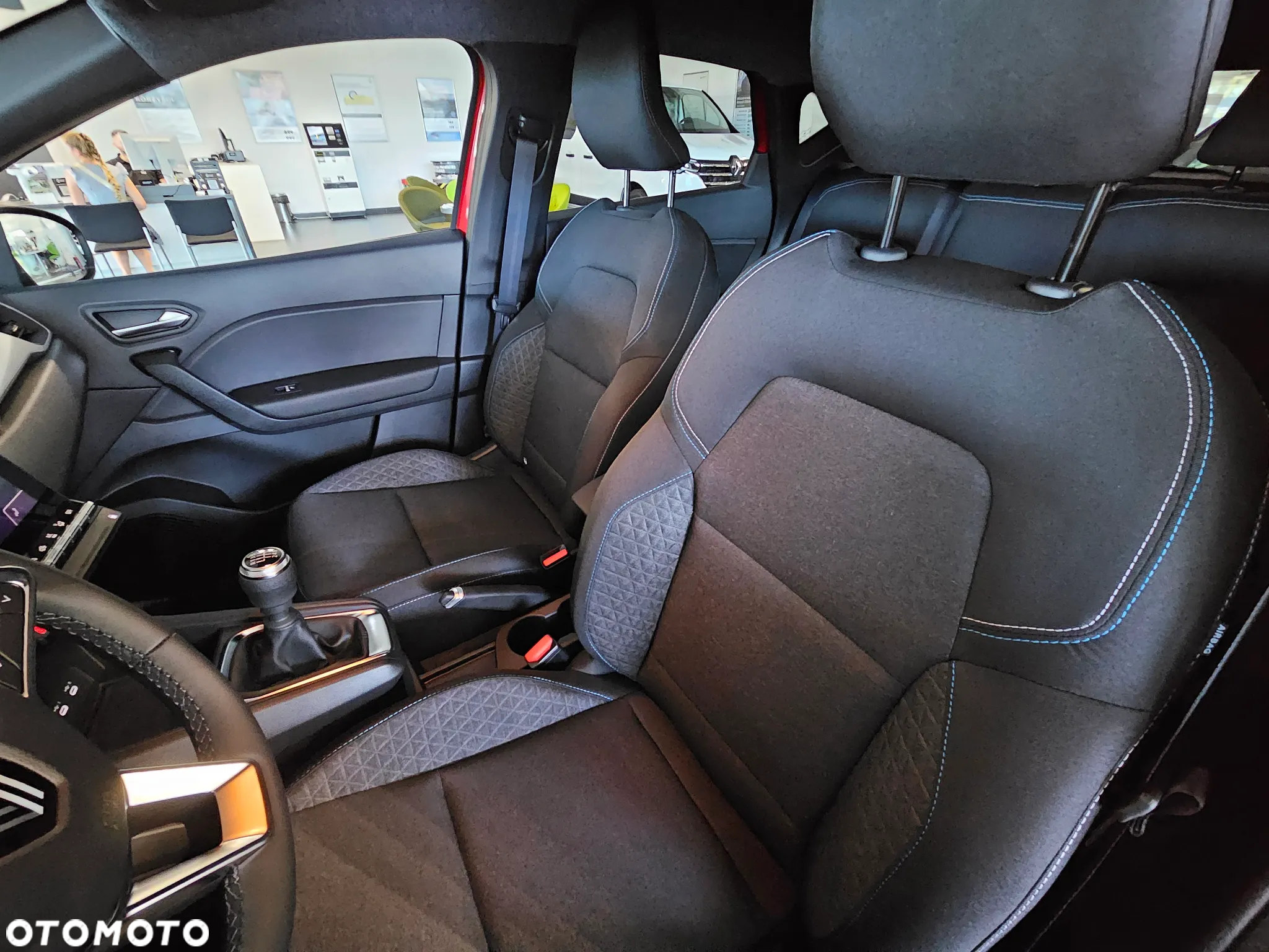 Renault Captur - 13