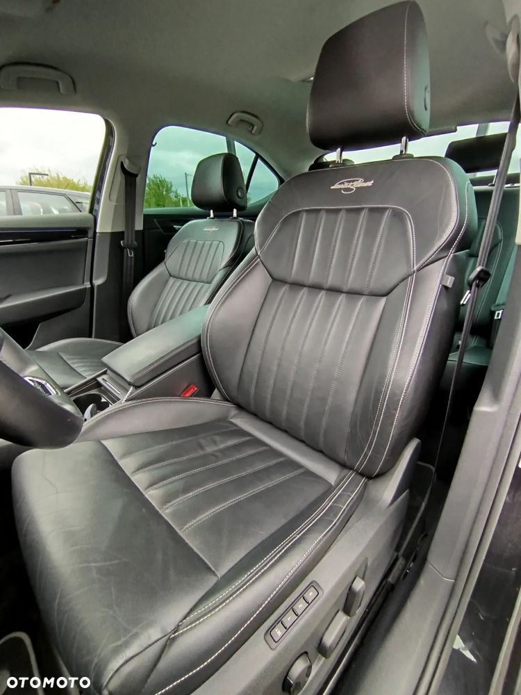 Skoda Superb 2.0 TDI SCR L&K DSG - 25