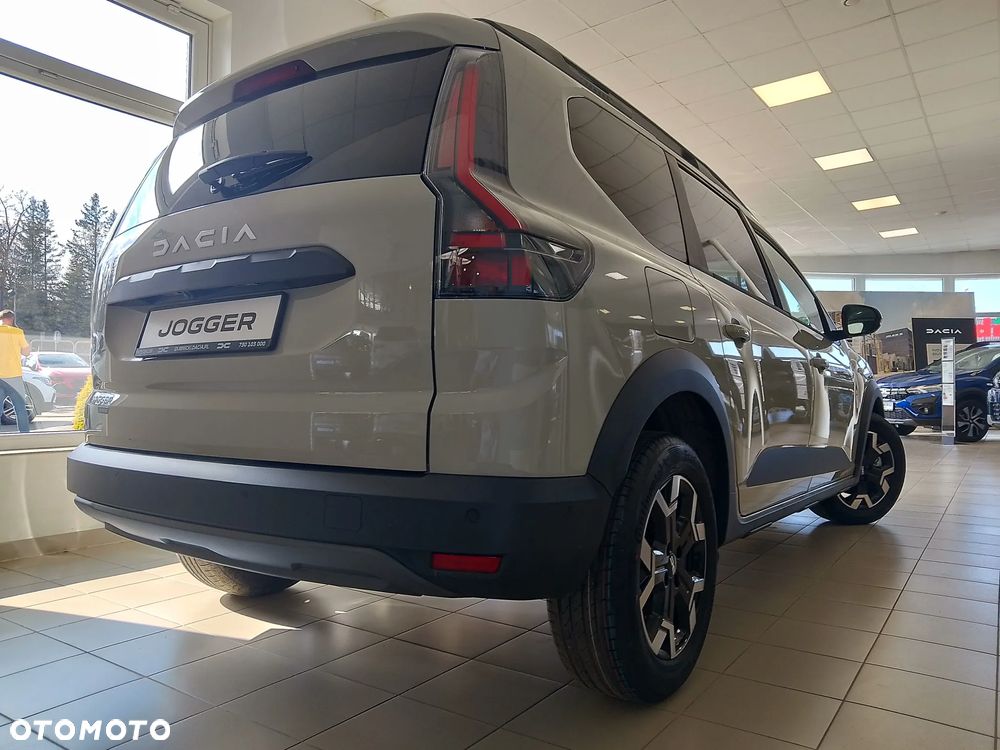 Dacia Jogger 1.8 Full Hybrid 155 Journey MMT - 2