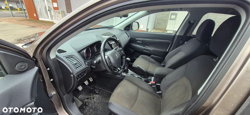 Mitsubishi ASX 1.6 Active - 10