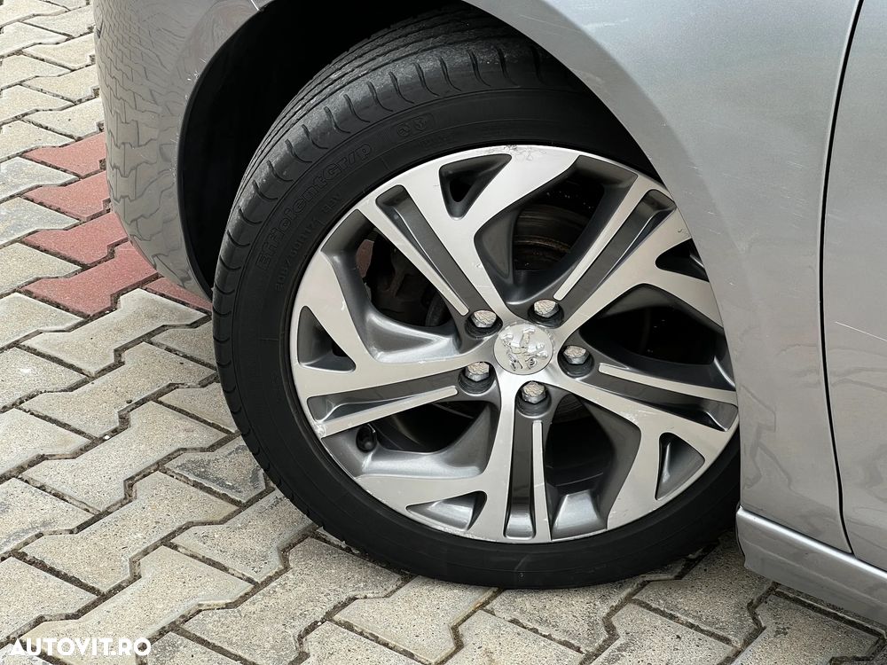 Peugeot 308 1.6 HDI FAP Acces - 11