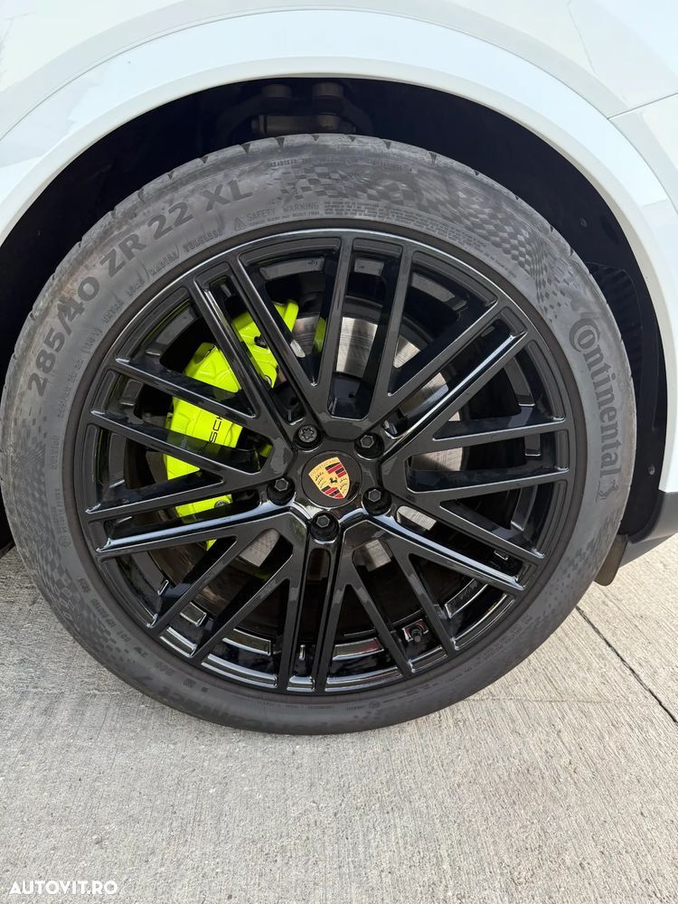 Porsche Cayenne E-Hybrid - 34
