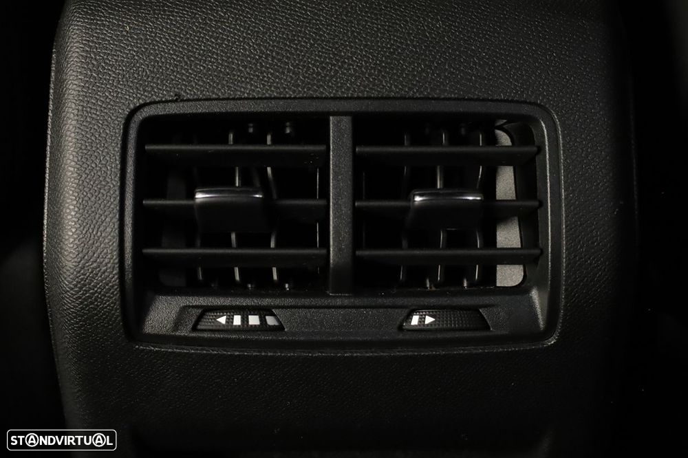 Peugeot 308 SW 1.2 PureTech GT EAT8 - 22