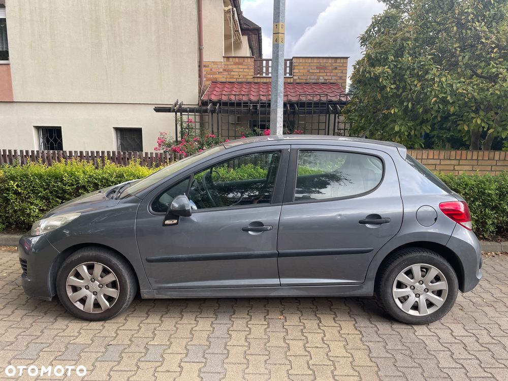 Peugeot 207 1.4 Presence - 2