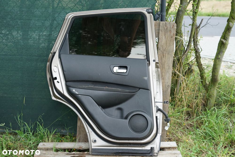 Drzwi tył tylne lewe Nissan Qashqai I J10 C30G - 11
