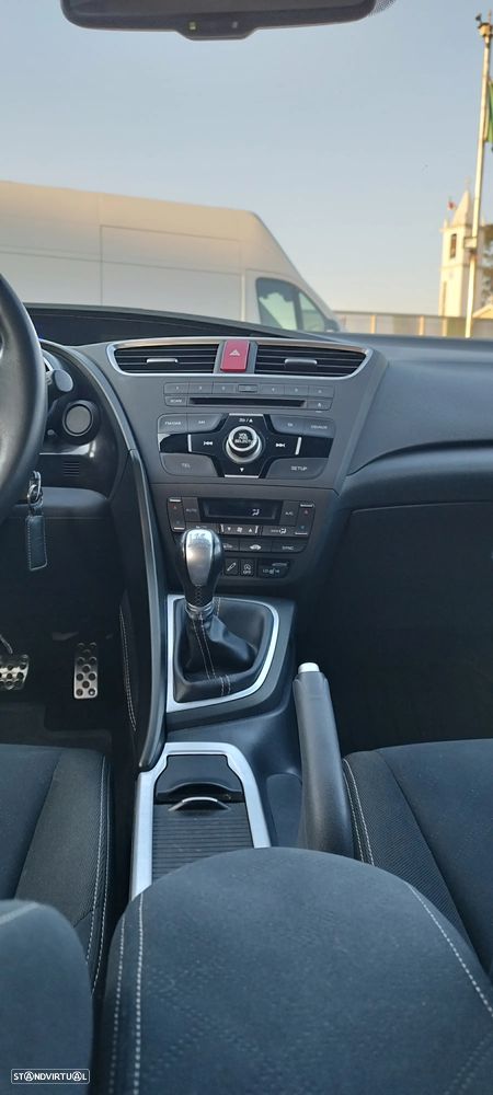 Honda Civic Tourer 1.6 i-DTEC Executive Navi - 3