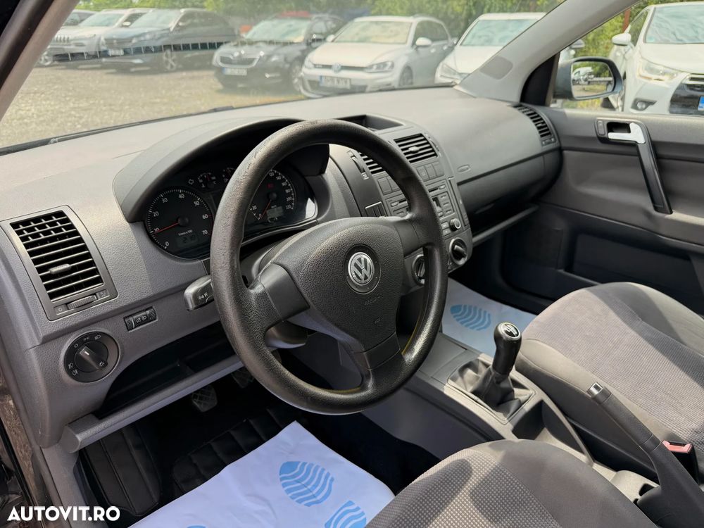 Volkswagen Polo 1.2 Attractive - 14