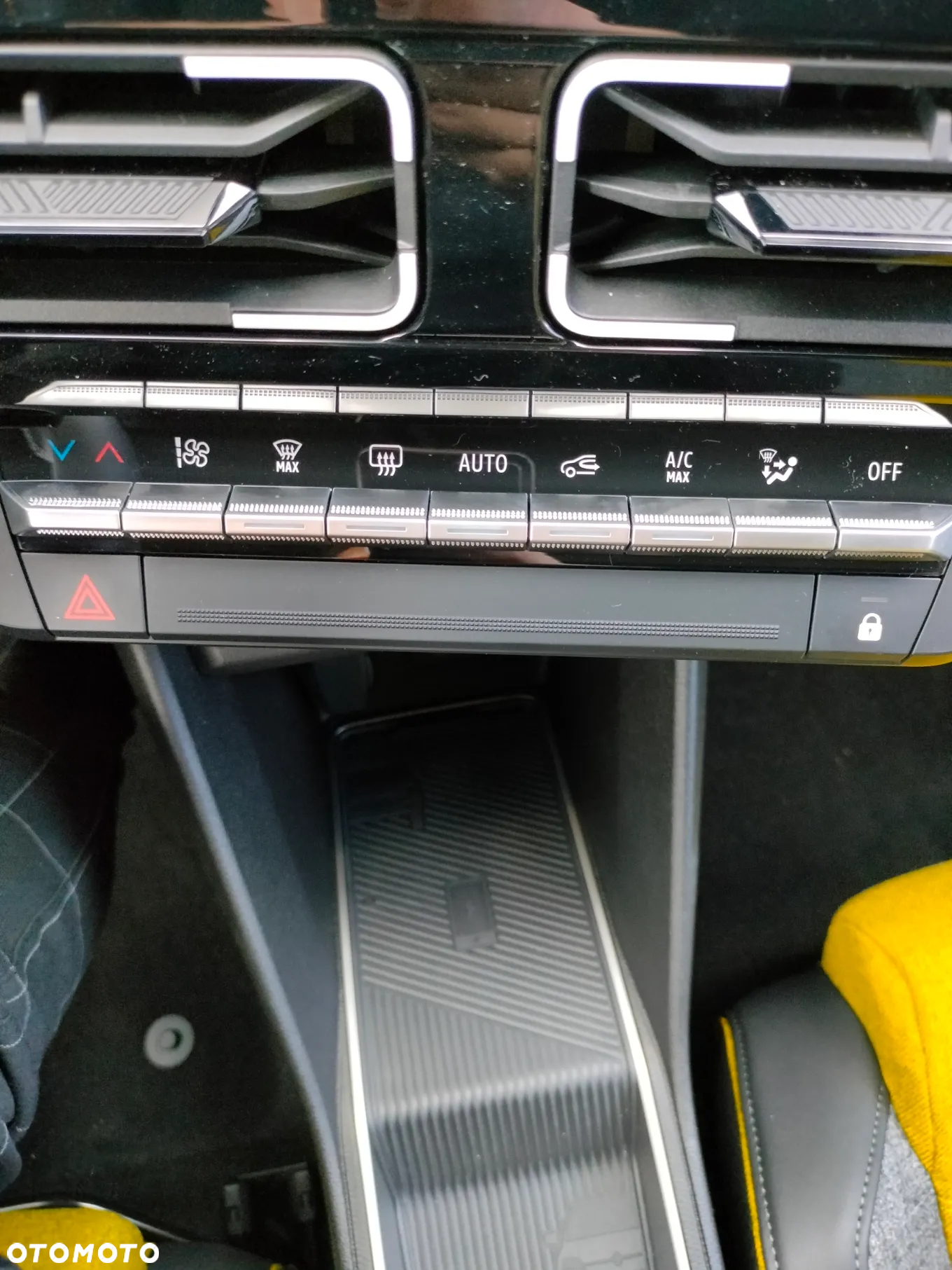 Renault 5 52kWh Comfort Range Iconic Cinq - 21
