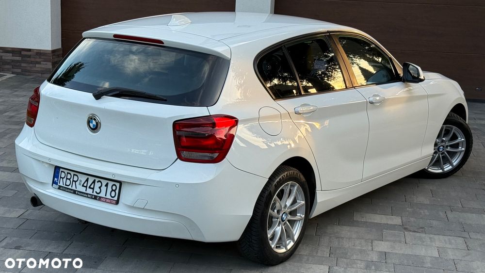 BMW Seria 1 116d Sport Line - 25