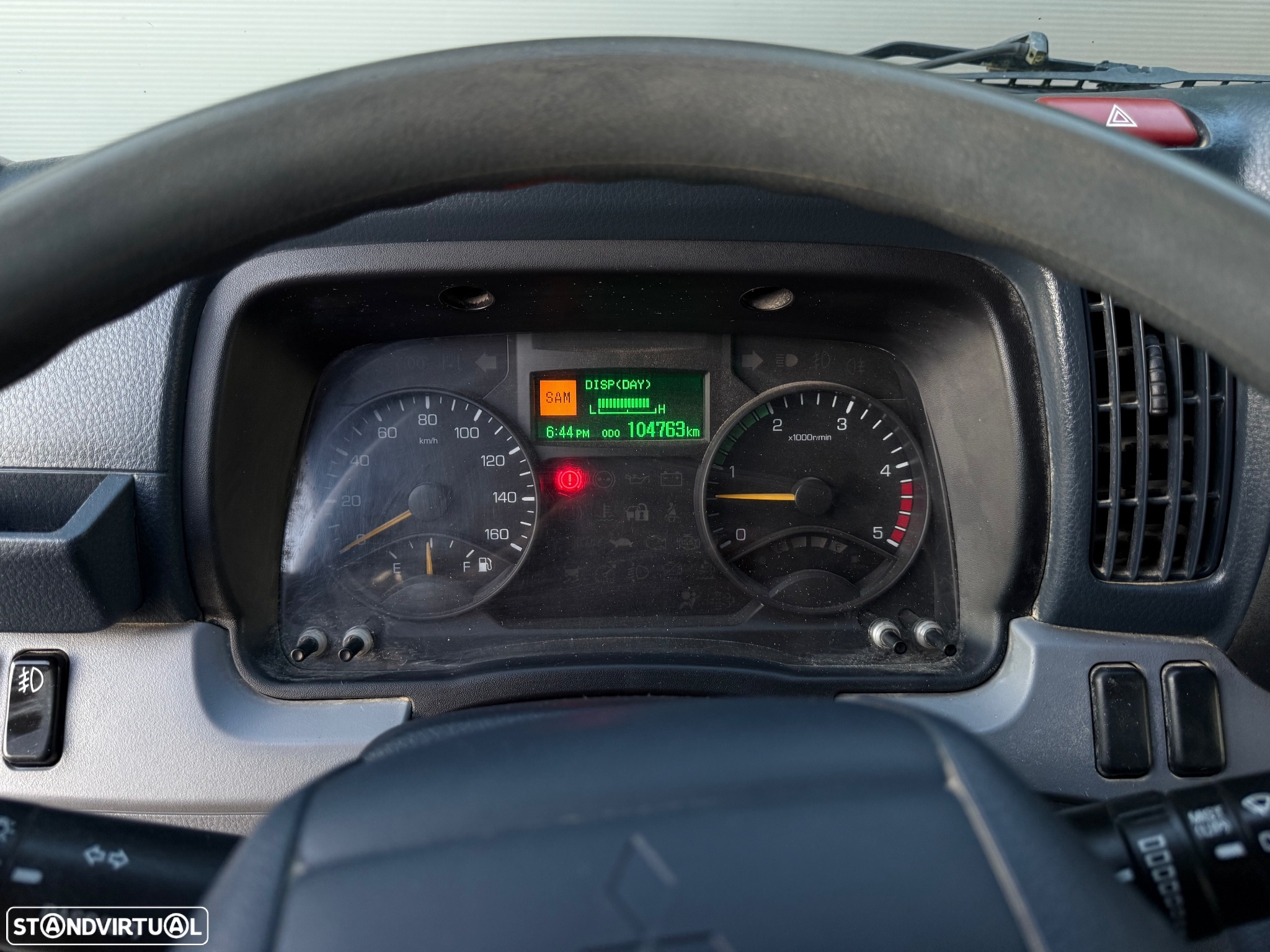 Mitsubishi Fuso Canter 3C15 - 15